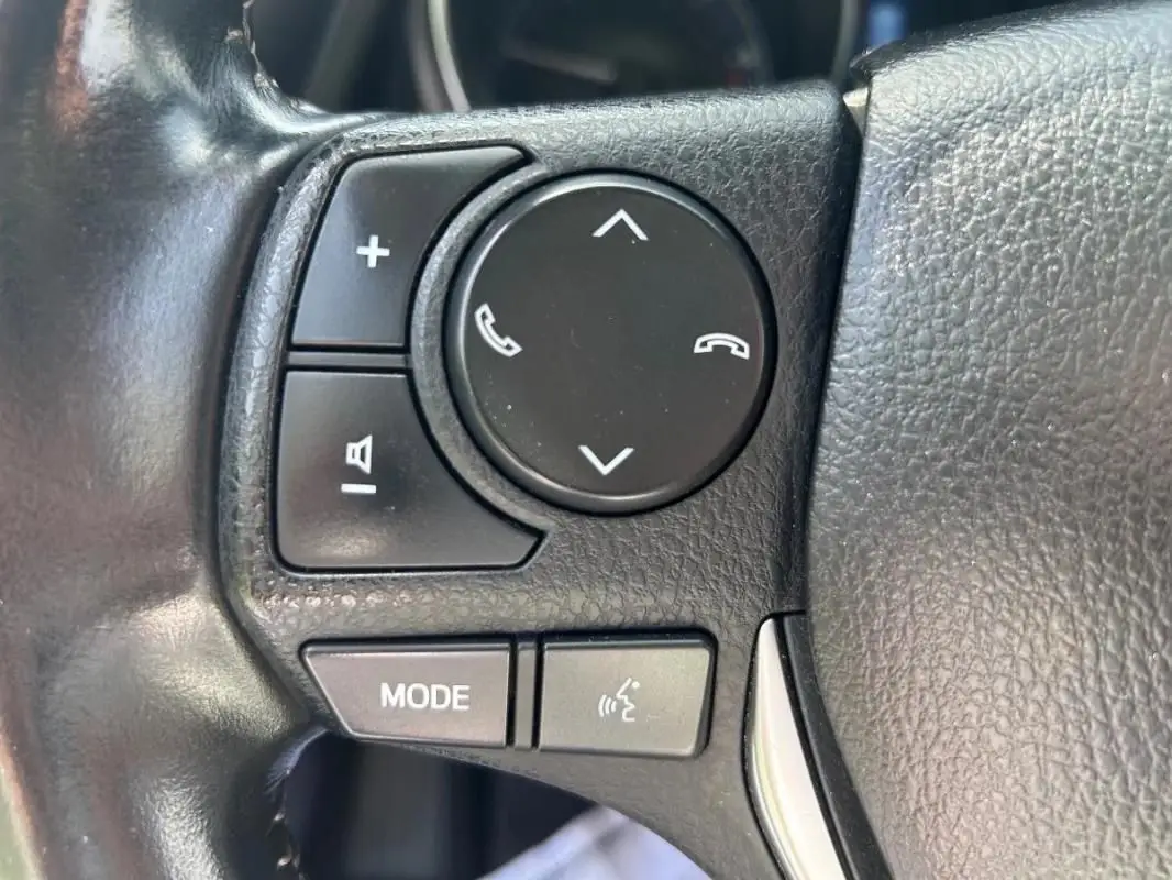 Toyota Auris II Touring Sports