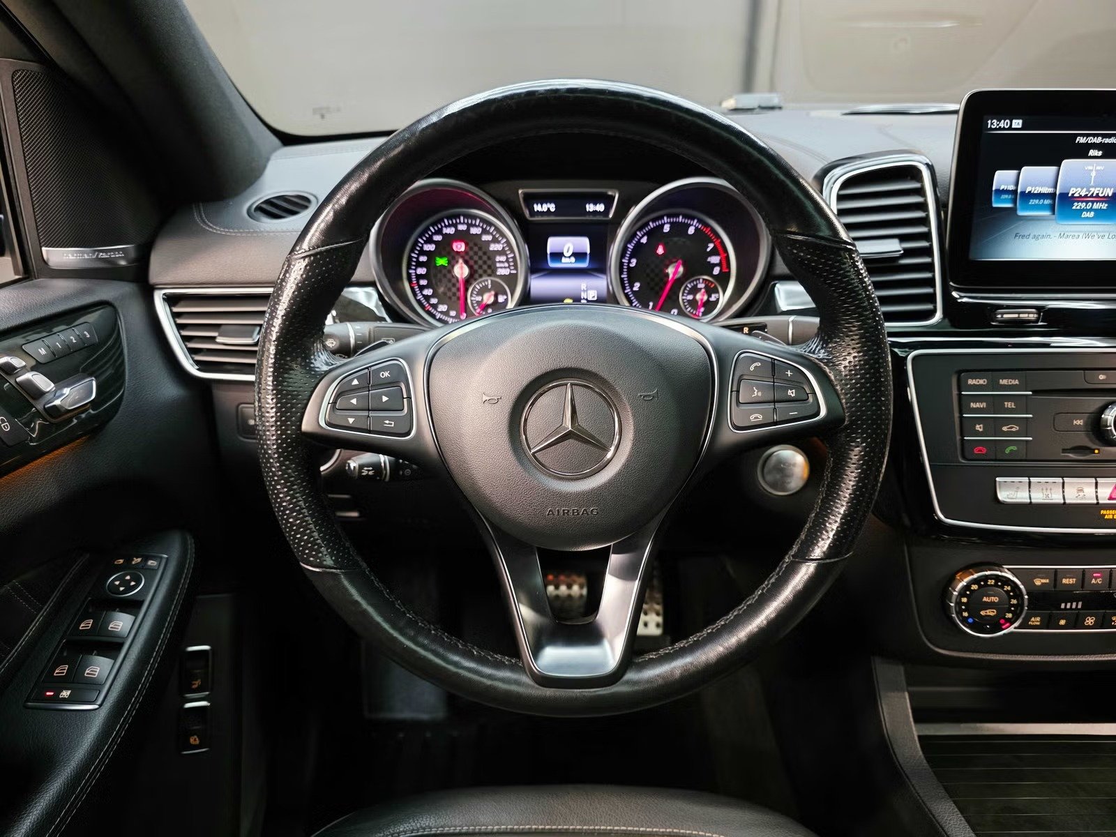 Mercedes-Benz GLE 400