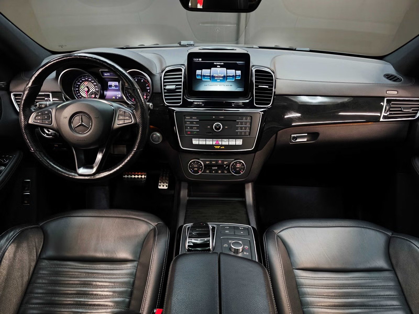 Mercedes-Benz GLE 400