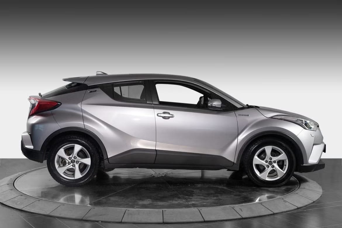 Toyota C-HR – 1,8 T HYBRIDE ACTIVE