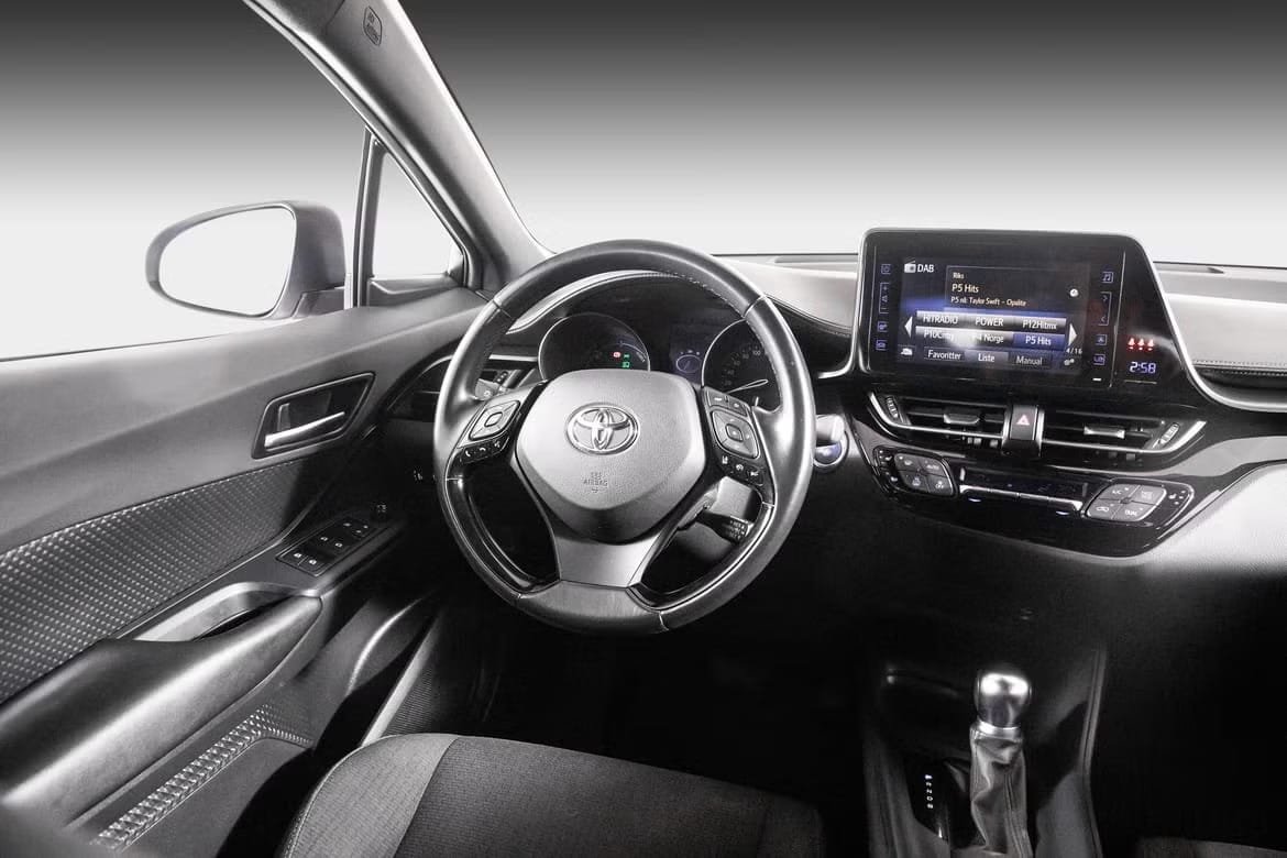 Toyota C-HR – 1,8 T HYBRIDE ACTIVE