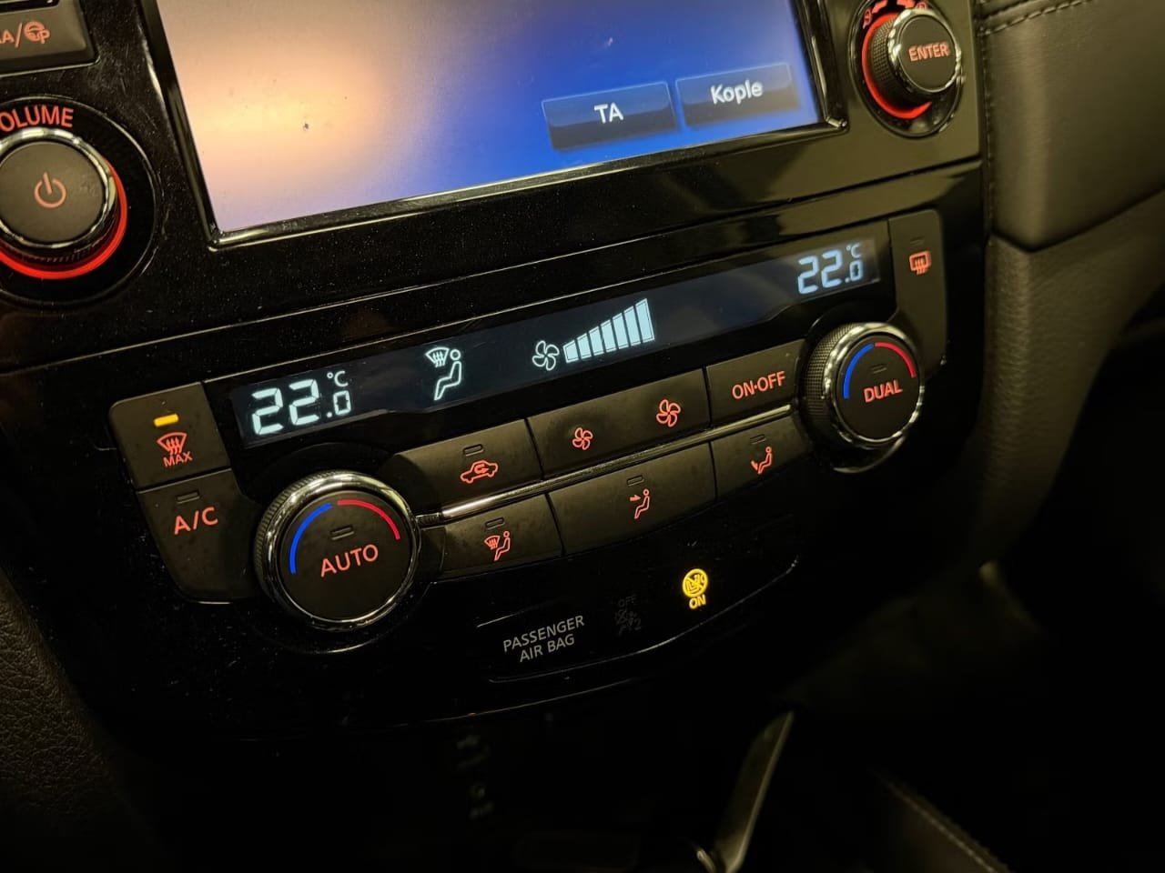 Nissan X-Trail – TEKNA 4X4 AUTOMAT 360KAM