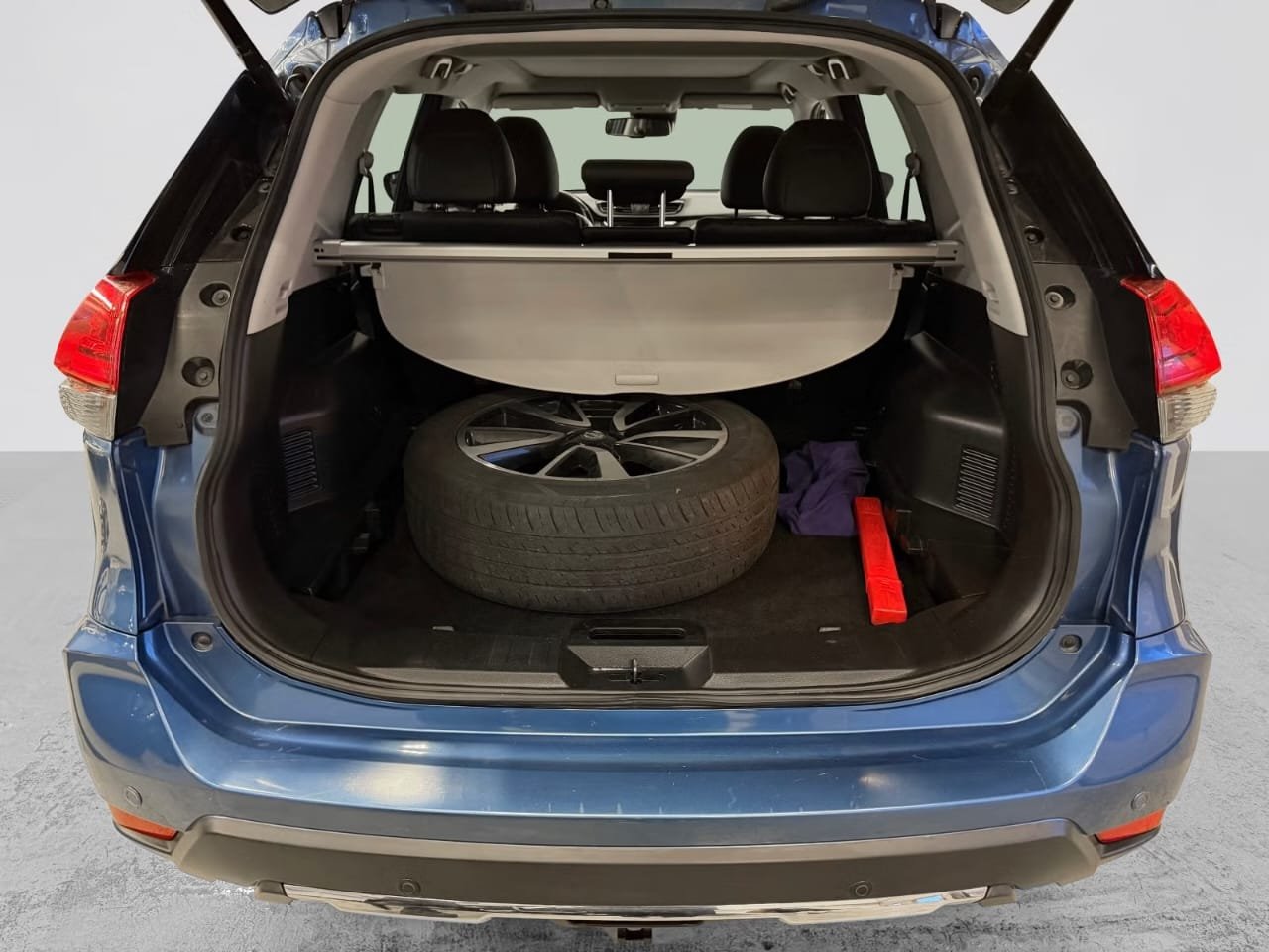 Nissan X-Trail – TEKNA 4X4 AUTOMAT 360KAM