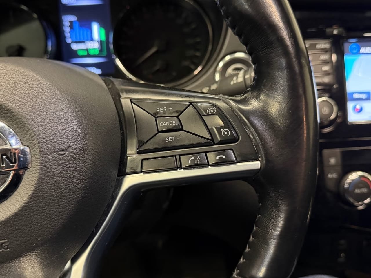 Nissan X-Trail – TEKNA 4X4 AUTOMAT 360KAM